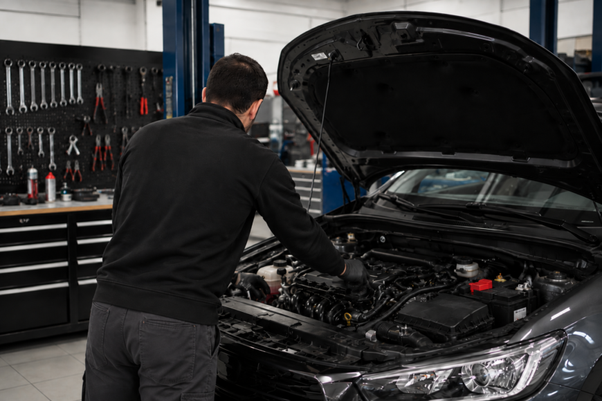 Candele auto a benzina: quando cambiarle e sintomi di usura